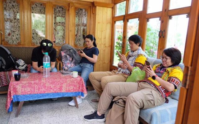 Sangto Green Guest House