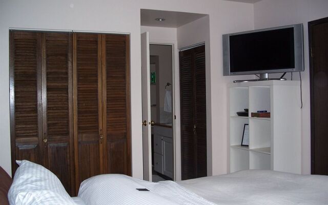Tall Trees Bed & Breakfast