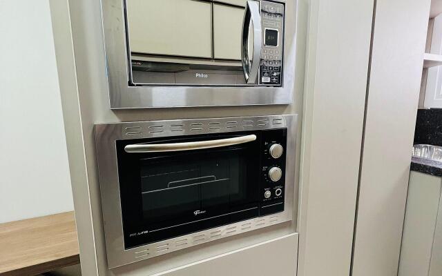 MRG - Estiloso - 2 Suítes - 10 minutos da Rua Coberta