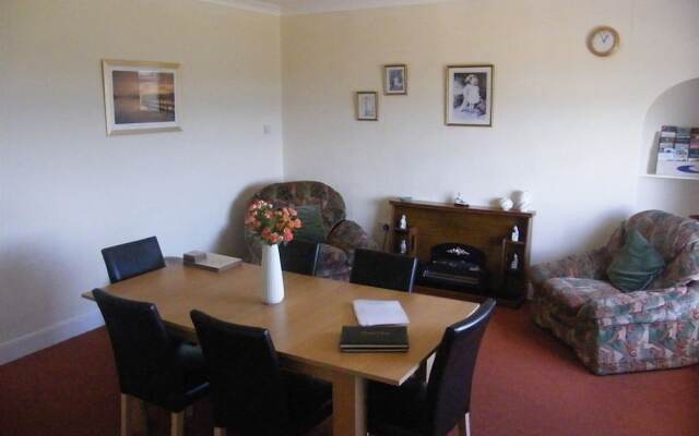 Elmbank Accommodation