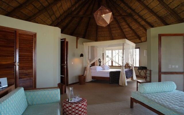 Coral Lodge 15.41