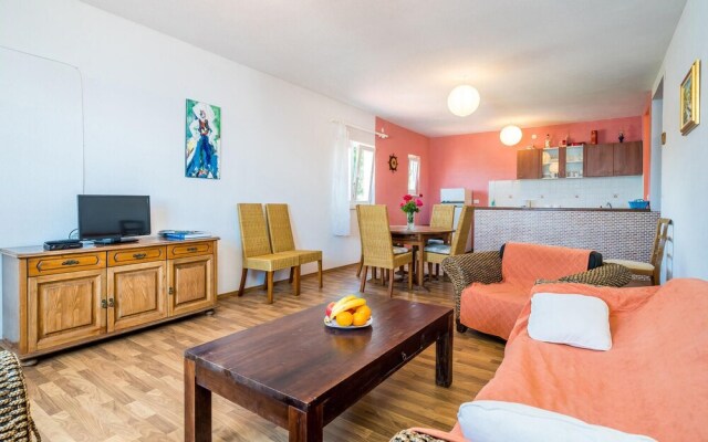 Beautiful Home in Gruda With Wifi and 2 Bedrooms