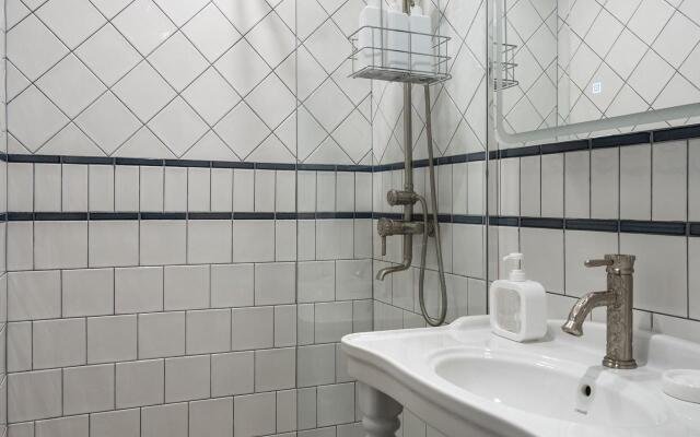 Letyourflat (Лэтюфлэт) на улице Кирочная