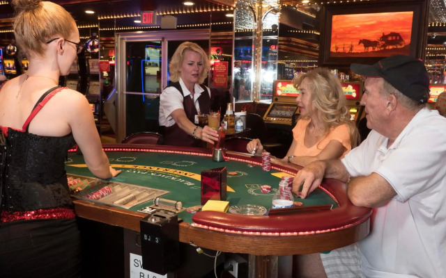 Skyline Hotel & Casino