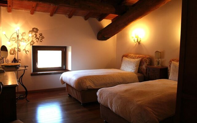 San Dionigi Apartments