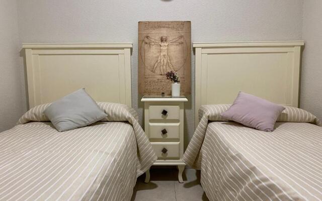 Hostal Restaurante Puerto Blanco