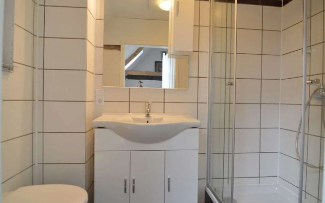 Cozy Apartment in Immerath near Fishing