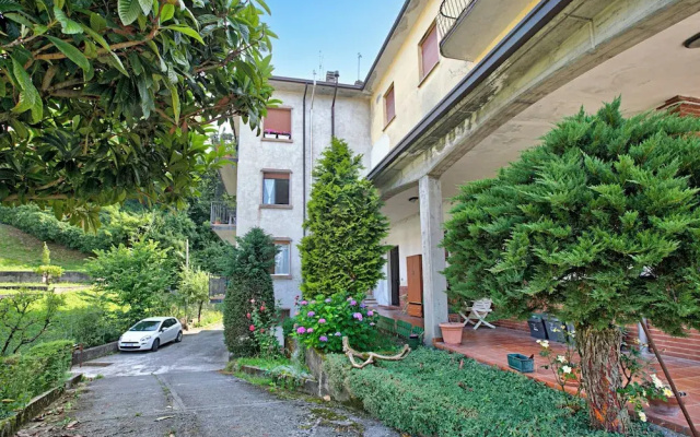 Diana & Mark Family House