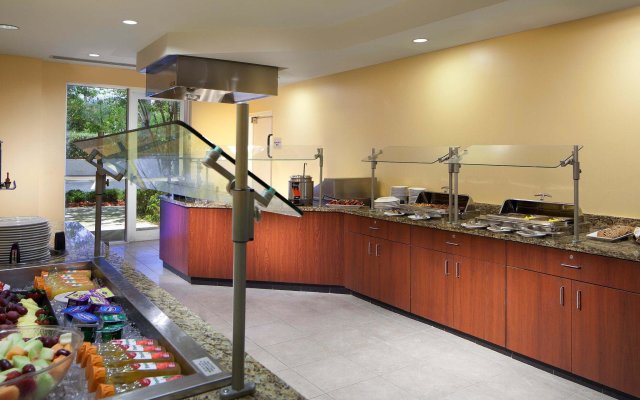 Courtyard by Marriott Fort Lauderdale Airport & Cruise Port