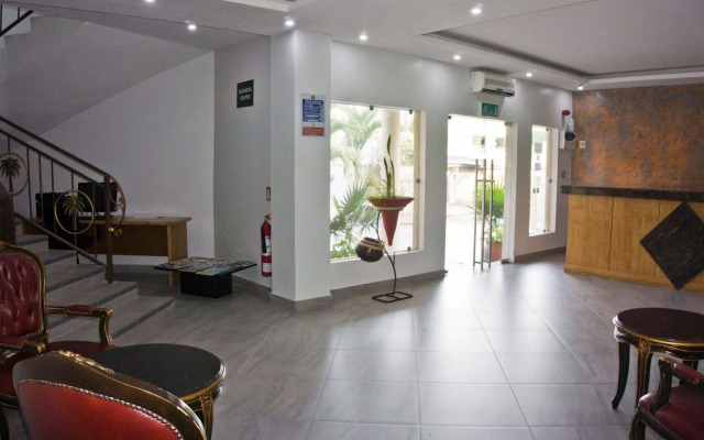 Tropical Enclave Hotel
