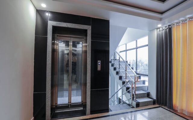 OYO 16155 Hotel Dcm Grand
