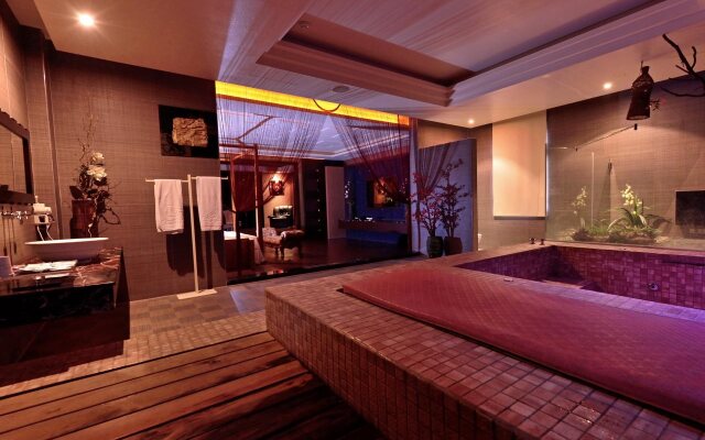 Her Home Spa Motel Douliu