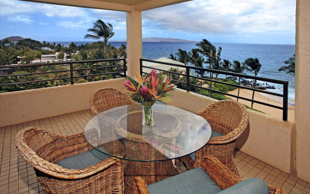 Polo Beach Club Vacation Rentals - APlus Resorts