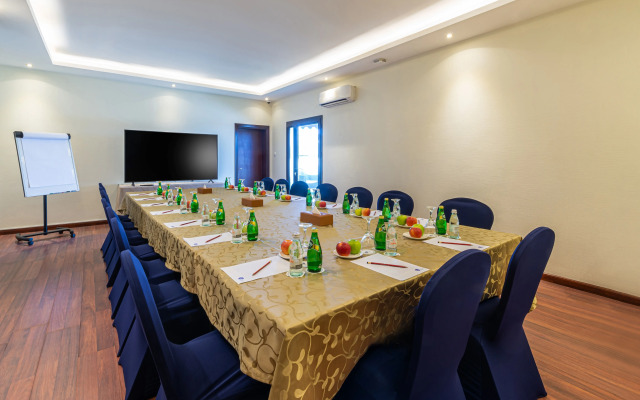 Blue Diamond Hotel