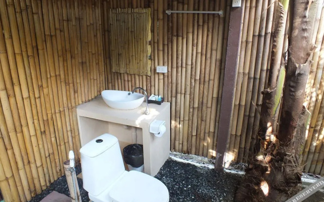 Tropical Garden Lounge