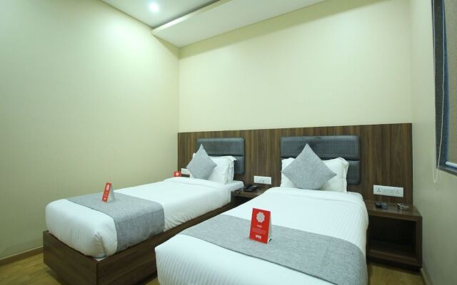 OYO 9120 Hotel Limra