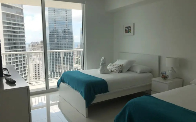 The Club at Brickell Bay