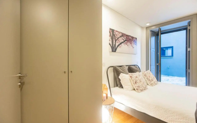 Downtown Studio w/ AC & Patio by LovelyStay