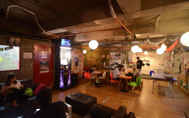 Kimchee Sinchon Guesthouse