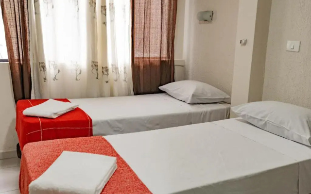 HANNA Balneário Hotel
