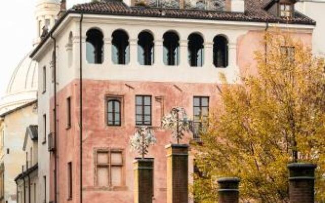 Casa Del Pingone