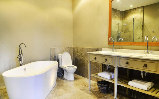 Jabu Beach Villa