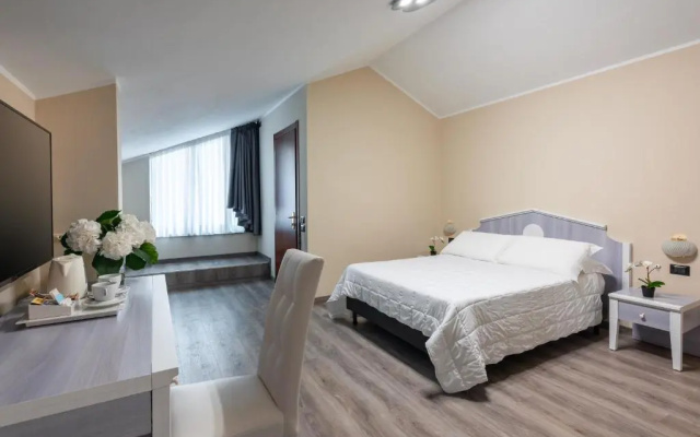 Rivoli Hotel