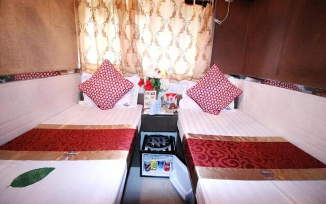 Standard Twin Room Ts