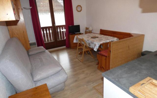 Appartement Valloire, 1 pièce, 3 personnes - FR-1-263-8