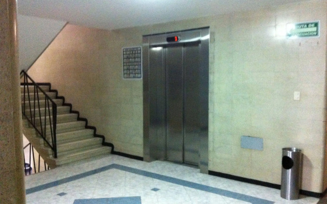 Hotel Dos Naciones