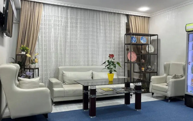 Sharq Hotel