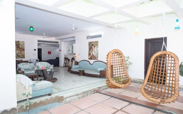 OYO 10778 Home Exotic Penthouse Hiran Magri