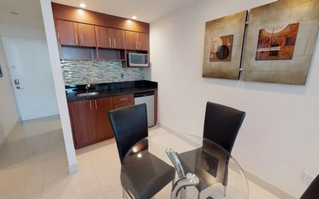 Luxury 2 Bedroom Ocean View Or1427