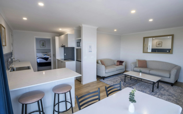 Heritage House Motel & Units – Guest Rooms – Eden