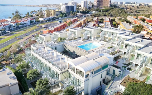 Salt Apartments Green Ocean