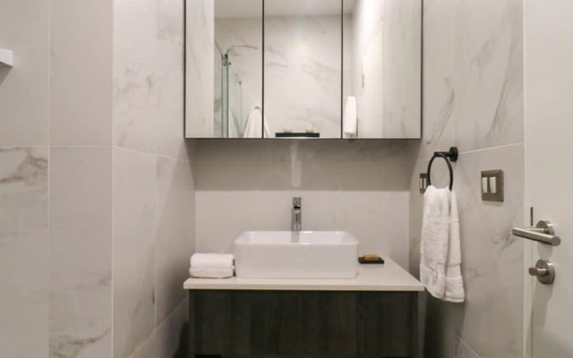 w 2BR With Balcony in Luxury Building Barranco