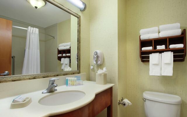 Hampton Inn & Suites Buffalo