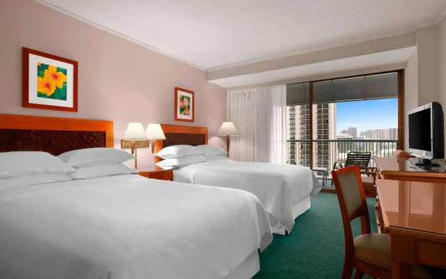 Sheraton® Princess Kaiulani Waikiki Beach