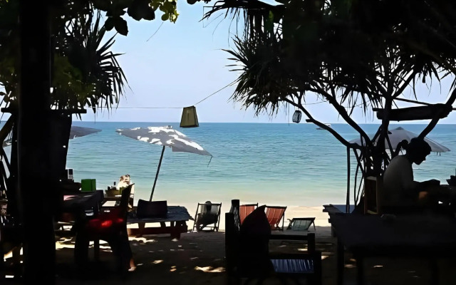Andaman Bay Bungalow