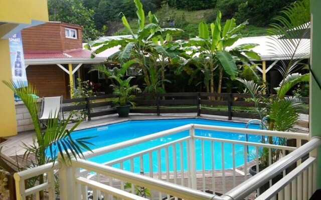 Studio In Le Gosier With Shared Pool Furnished Terrace And Wifi 5 Km From The Beach