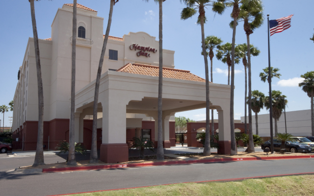 Hampton Inn Laredo