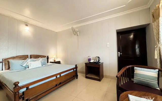 Hotel sunny cot