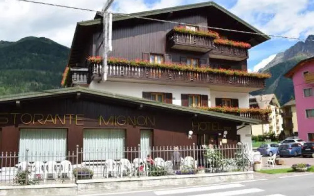 Hotel Mignon