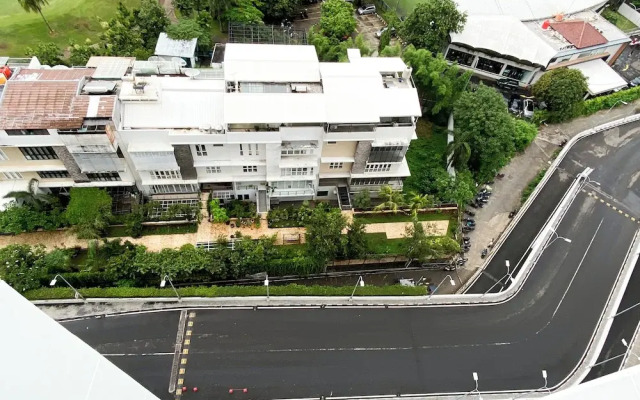 Homey And Serene 1Br At The Mansion Kemayoran Apartment