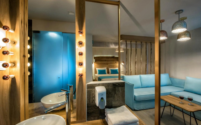 Senses Blue Boutique hotel