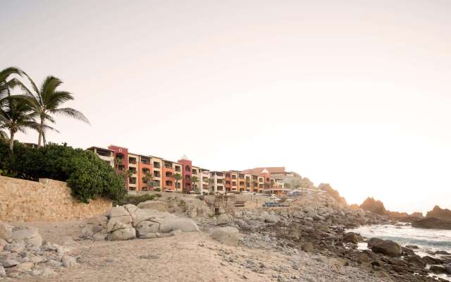 Hacienda Encantada Resort & Residences