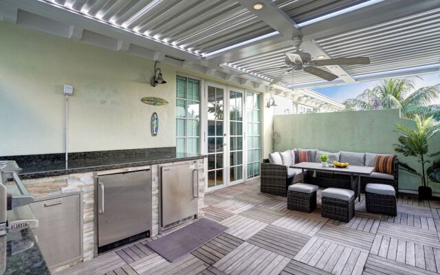 Fabulous 4BR home close to beach
