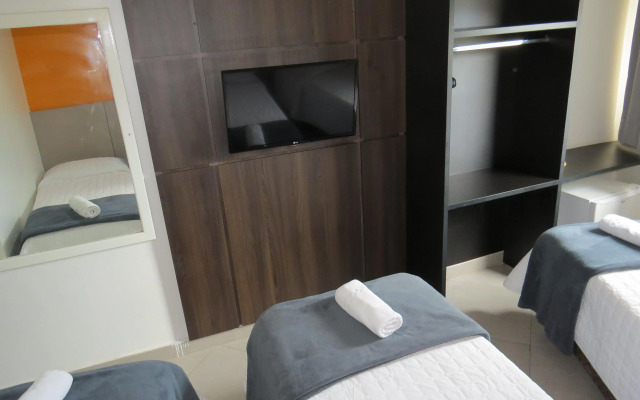 Hotel Minuano Express