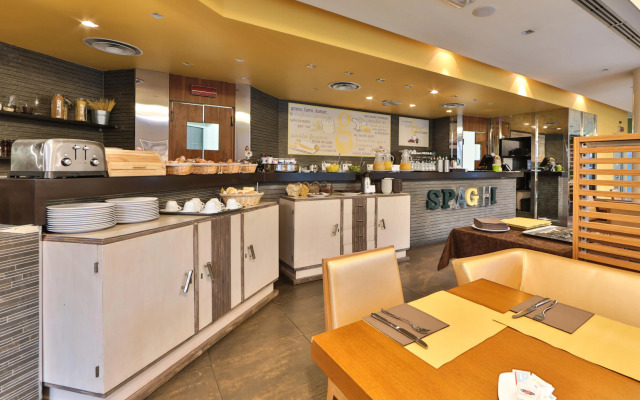 UnaHotels The One Milano Hotel & Residence