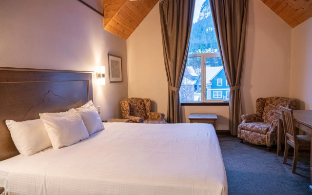 Rundlestone Lodge